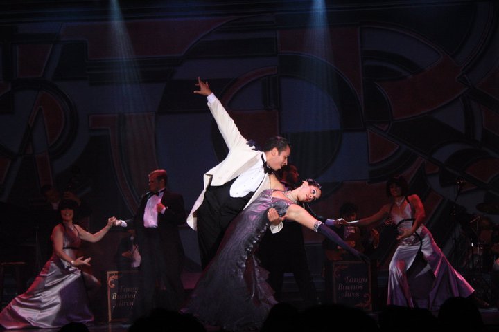 Tango 2